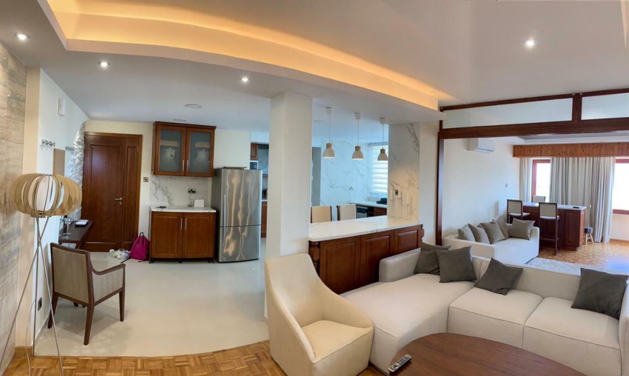 Modern 2 Bed Room Large Apartment Nicosia Exterior foto